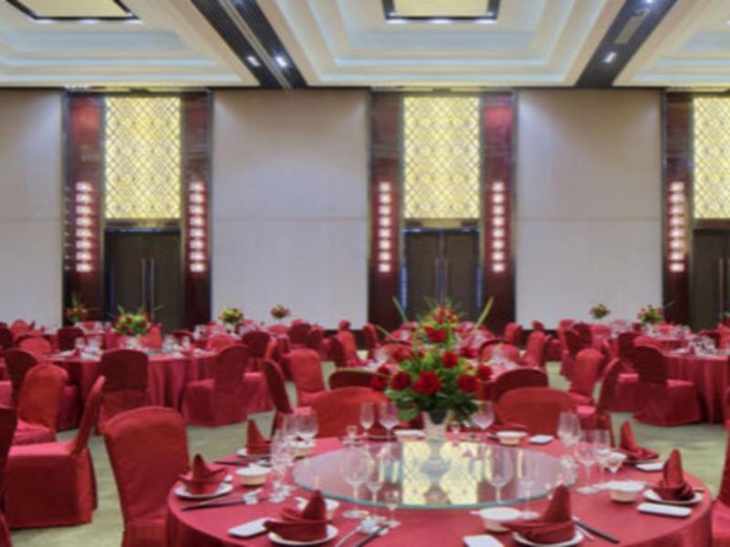 Radisson Blu Hotel Kashgar Exterior photo