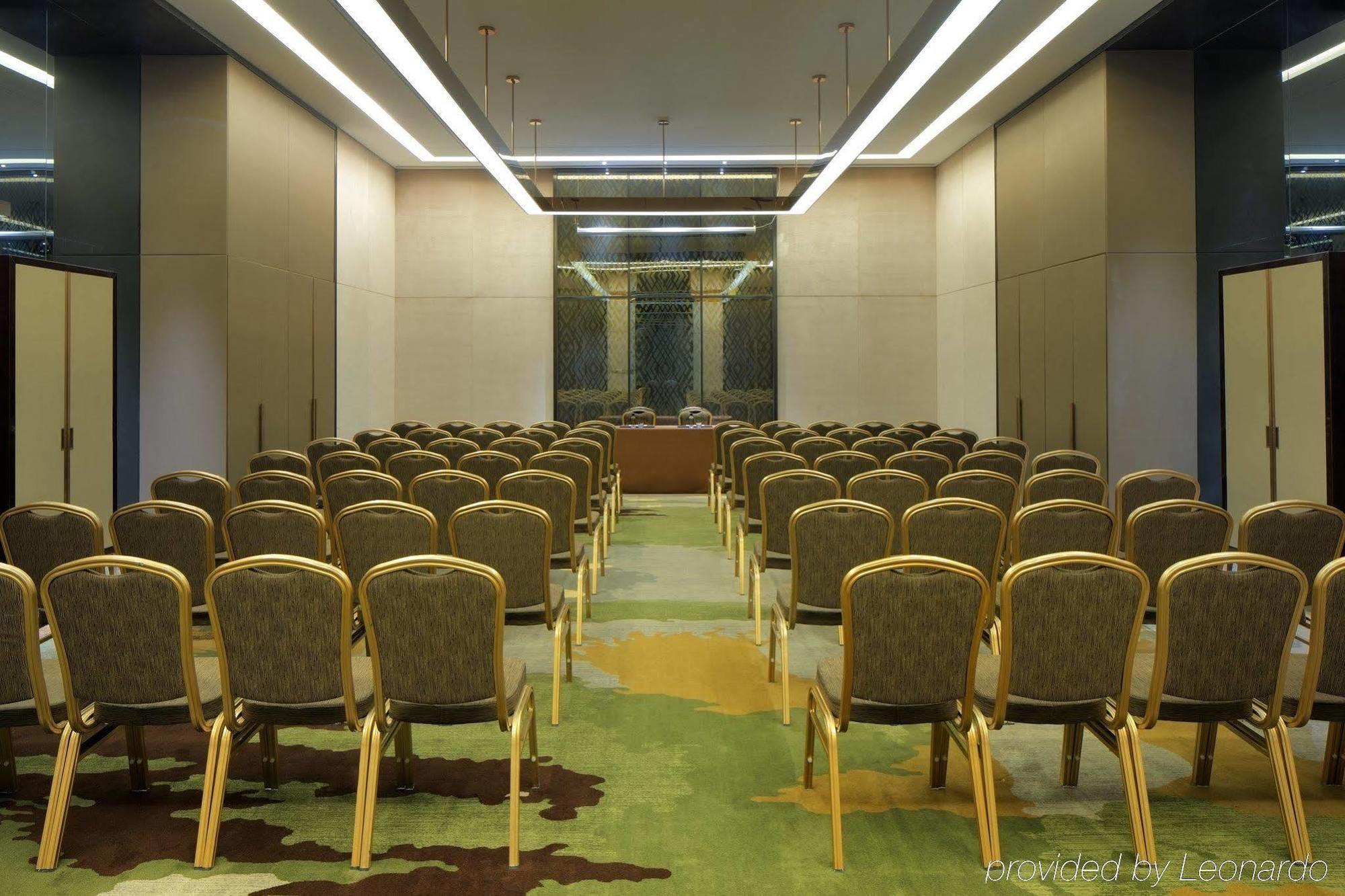 Radisson Blu Hotel Kashgar Exterior photo